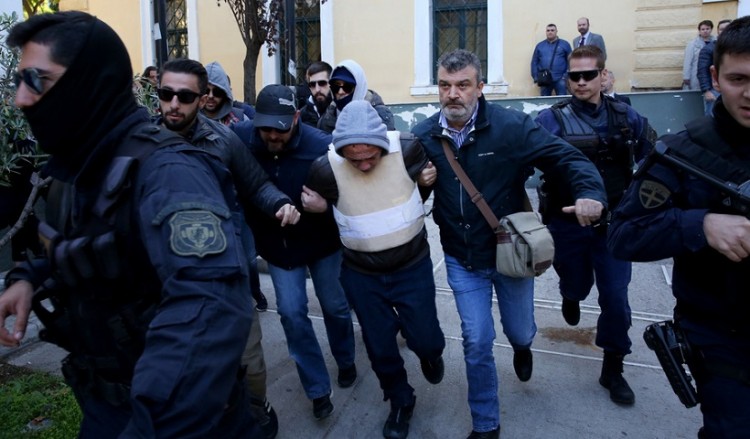 «Με πλήρωσαν για να σκοτώσω τη Δώρα Ζέμπερη» – Νέα δεδομένα στη δολοφονία της εφοριακού