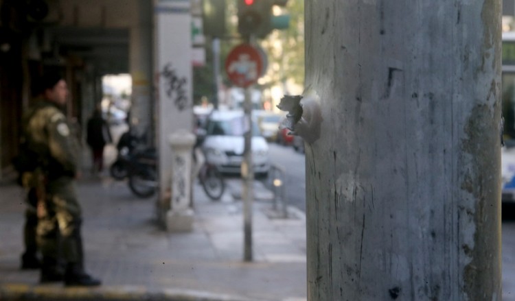 Ανάληψη ευθύνης για την επίθεση στο ΠΑΣΟΚ – Ήθελαν νεκρό άνδρα των ΜΑΤ