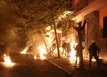 Ποινική δίωξη κατά αγνώστων για τον τραυματισμό της δικηγόρου στα Εξάρχεια