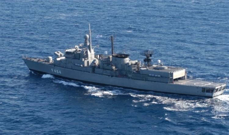 Προσάραξε στα αβαθή η φρεγάτα «Κανάρης» του Πολεμικού Ναυτικού