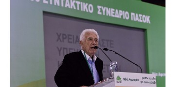 Πέθανε ο Μικρασιάτης δημοσιογράφος, πολιτικός και συγγραφέας Γιάννης Καψής (φωτο, βίντεο)