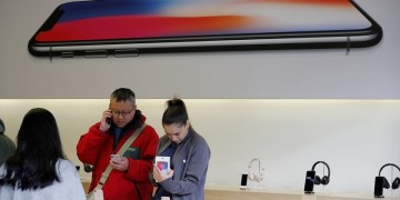 Νέες χρεώσεις για κλήσεις από σταθερό και κινητό εντός ΕΕ