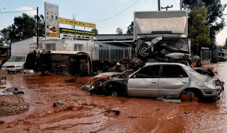 Κατεπείγουσα εισαγγελική έρευνα για τις φονικές πλημμύρες