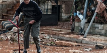 Τζανακόπουλος: Δεν θα αφήσουμε τους πληγέντες στο έλεος της καταστροφής