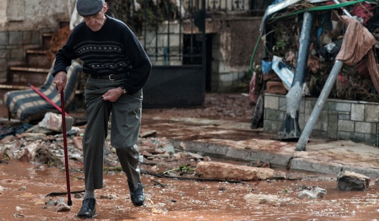 Τζανακόπουλος: Δεν θα αφήσουμε τους πληγέντες στο έλεος της καταστροφής