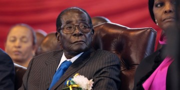 Ζιμπάμπουε: Παραιτήθηκε ο πρόεδρος Μουγκάμπε