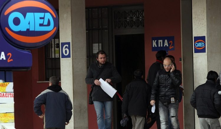 Πότε θα καταβληθούν τα επιδόματα του ΟΑΕΔ