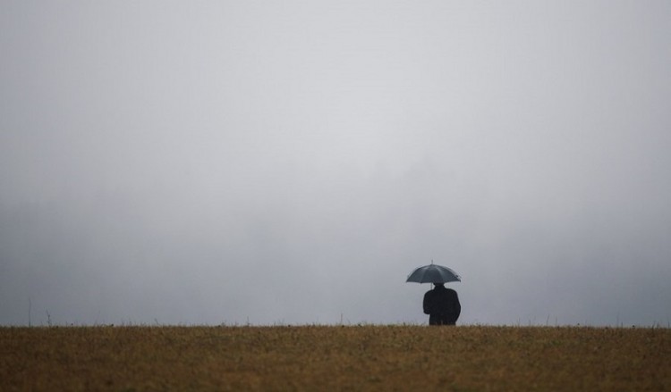 Βροχερό Σάββατο – Σποραδικές καταιγίδες στα δυτικά