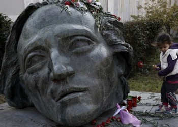 Οι αντιεξουσιαστές στο Πολυτεχνείο καλούν σε σύγκρουση με την Αστυνομία
