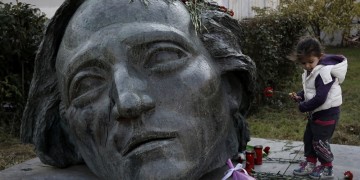 Οι αντιεξουσιαστές στο Πολυτεχνείο καλούν σε σύγκρουση με την Αστυνομία