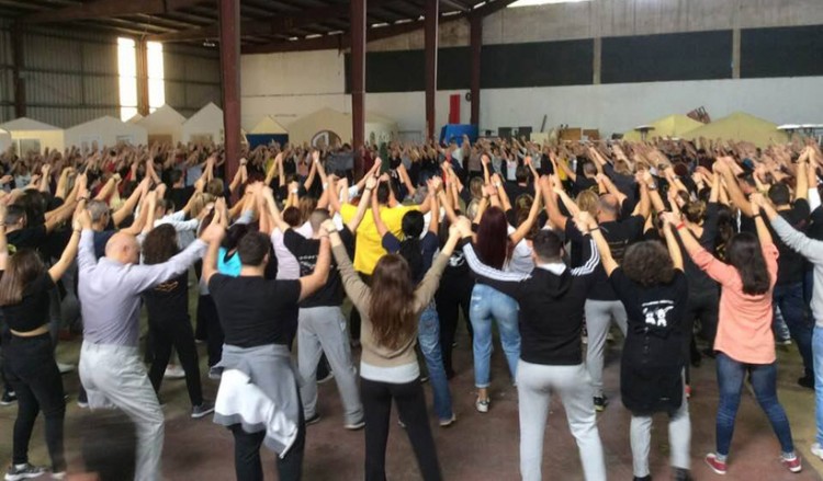 Σε Αθήνα και Βέροια οι χορευτές ετοιμάζονται για το 13ο Φεστιβάλ Ποντιακών Χορών της ΠΟΕ (βίντεο)