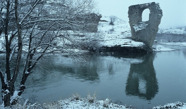 Η πέτρινη Γέφυρα του Πασά στη δυτική Μακεδονία «ατενίζει» το μέλλον
