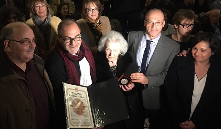 Τιμήθηκε το ζεύγος Αθυρίδη με τον τίτλο των Δικαίων των Εθνών (βίντεο)