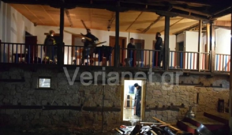 Πτώση βράχου σε μονή στη Βέροια – Τραυματίστηκε μοναχός