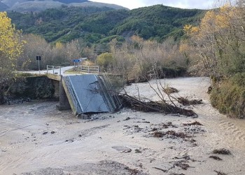 Καταστροφικές πλημμύρες με έναν νεκρό στην Αλβανία