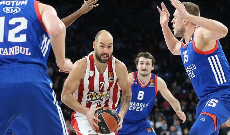Euroleague: Εφές-Ολυμπιακός 58-61