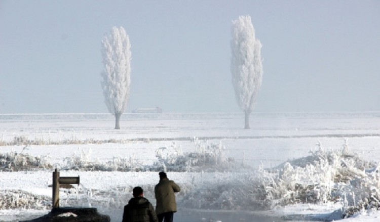 Μαγευτικές εικόνες από την παγωμένη Θεοδοσιούπολη
