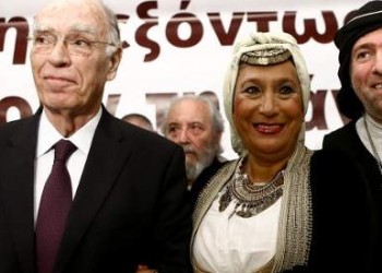 Οι Πόντιοι Αιτωλοακαρνανίας έψαλαν τα κάλαντα στον Βασίλη Λεβέντη
