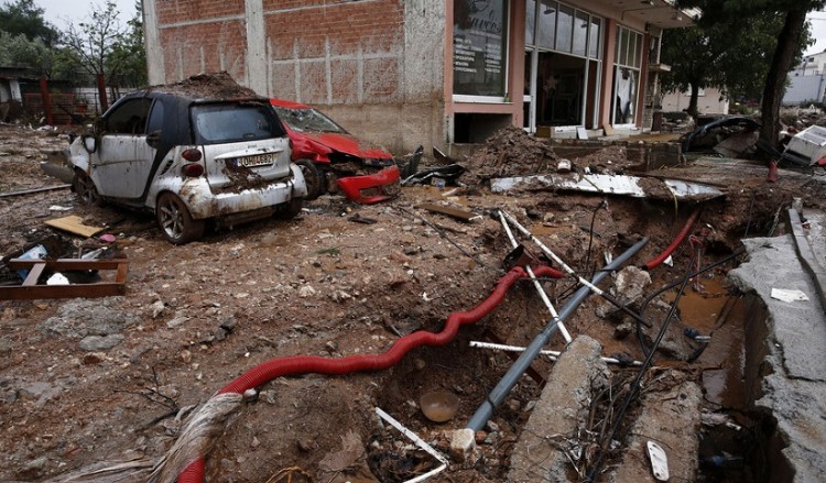 Αττική: 1,4 εκατ. ευρώ για πληγείσες επιχειρήσεις από πλημμύρες και φωτιές