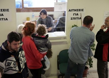 Άρχισε η καταβολή των έκτακτων επιδομάτων στους πλημμυροπαθείς της δυτικής Αττικής