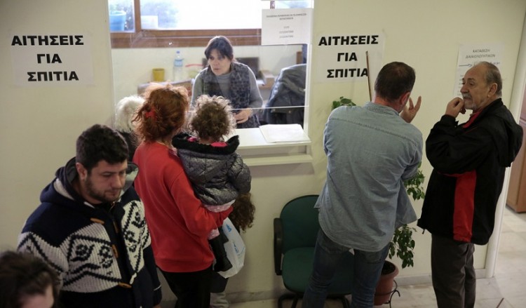 Άρχισε η καταβολή των έκτακτων επιδομάτων στους πλημμυροπαθείς της δυτικής Αττικής