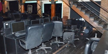 ΕΛΑΣ: Τρεις συλλήψεις σε κατάστημα που είχε μετατραπεί σε μίνι καζίνο