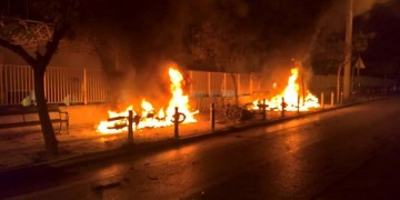 Εννέα συλλήψεις για τα επεισόδια στο Μετς