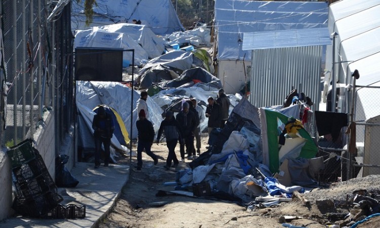 Ερώτηση δύο βουλευτών της ΝΔ για αλλοδαπό που φέρεται να είναι στέλεχος του ISIS