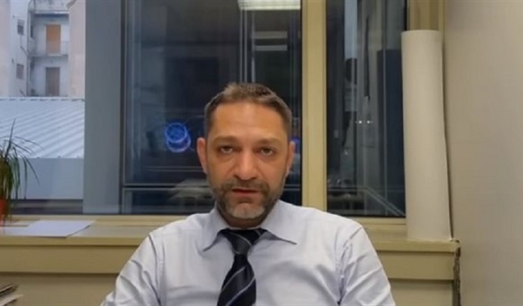 Πέθανε ο δημοσιογράφος Βασίλης Μπεσκένης