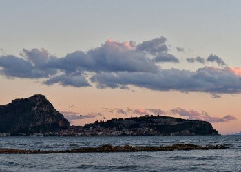 Μικρή ανάσα δροσιάς την Τετάρτη – Πού θα βρέξει