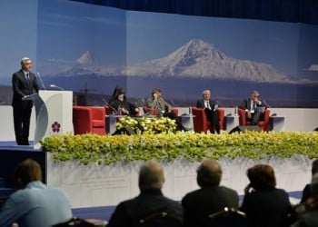 Αρμένιος ΥΠΕΞ: Με τον ελληνικό λαό μοιραζόμαστε μερικές από τις πιο τραγικές σελίδες του πρόσφατου παρελθόντος