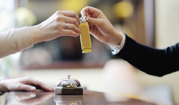 Αύξηση τουριστικής κίνησης και διεύρυνση εσόδων για τους Έλληνες ξενοδόχους