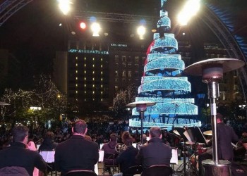 Με Ρεμπούτσικα, Ρίζου και Μουζουράκη θα υποδεχθεί η Αθήνα το 2018