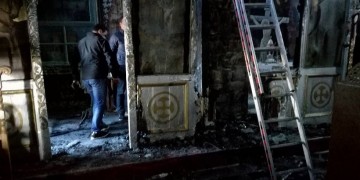 Σοβαρές φθορές από πυρκαγιά στον Ιερό Ναό Αγίας Παρασκευής Πραμάντων