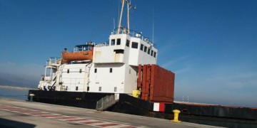 Στον ανακριτή για τα εκρηκτικά το πλήρωμα του «Andromeda»