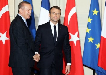 Επικοινωνία Μακρόν-Ερντογάν για την ενίσχυση των οικονομικών τους σχέσεων