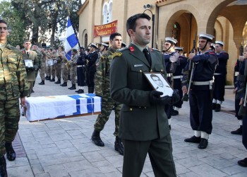 Μετά από 54 χρόνια επέστρεψαν στην Ελλάδα τα λείψανα των πεσόντων της «Φαέθων» (φωτο)