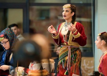 Τέσσερις γενιές Ποντίων στην κοπή πίτας του «Φάρου» Αγίας Βαρβάρας (βίντεο, φωτο)