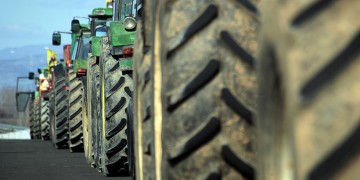 Άρχισαν τα όργανα με τους αγρότες – Μπλόκο στον Ε65