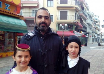 Στην Κομοτηνή όλο και περισσότεροι στρέφονται στους ποντιακούς χορούς!