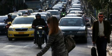 Χάος στους δρόμους της Αθήνας από το πρωί λόγω καιρού