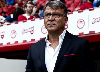Τέλος από τον Ολυμπιακό ο Τάκης Λεμονής