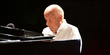 Μουσικό αφιέρωμα στον Μίμη Πλέσσα από το Σύλλογο Ποντίων Ρόδου