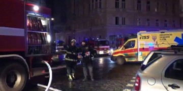 Φωτιά σε ξενοδοχείο της Πράγας με νεκρούς και τραυματίες