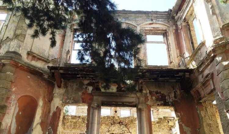 Το ελληνικό Προξενείο επιστρέφει στο «κτήριο Σεφέρη» στην Κορυτσά