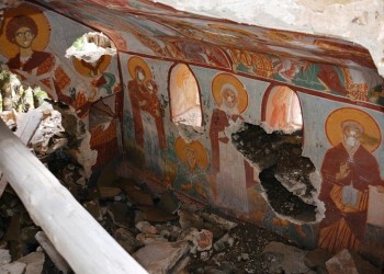 Όλα όσα αντίκρισαν οι Τούρκοι στο παρεκκλήσι που βρέθηκε στην Παναγία Σουμελά (φωτογραφίες)