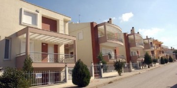 Επίδομα στέγασης: Τη Μ. Τετάρτη η α' δόση