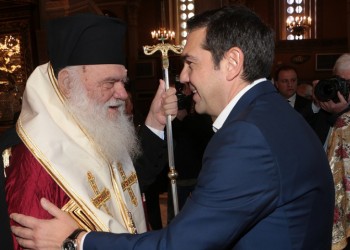 Ο Κοτζιάς ενημέρωσε τον Τσίπρα για τις προτάσεις Νίμιτς – Στον Ιερώνυμο ο πρωθυπουργός