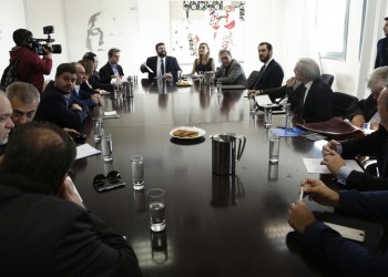 Τελεσίγραφο Βασιλειάδη στη Super League: 12 ομάδες ή καλό καλοκαίρι