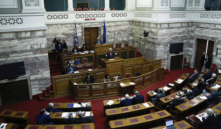 Στην Ολομέλεια η συζήτηση επί της αρχής του νομοσχεδίου για τους μουφτήδες